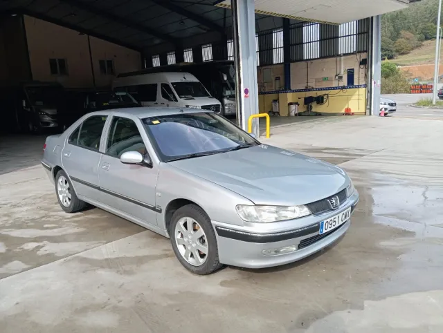 Peugeot 406 2003