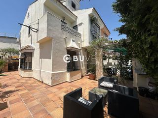Casa pareada en venta en Gines