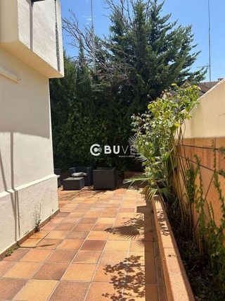 Casa pareada en venta en Gines