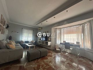 Casa pareada en venta en Gines