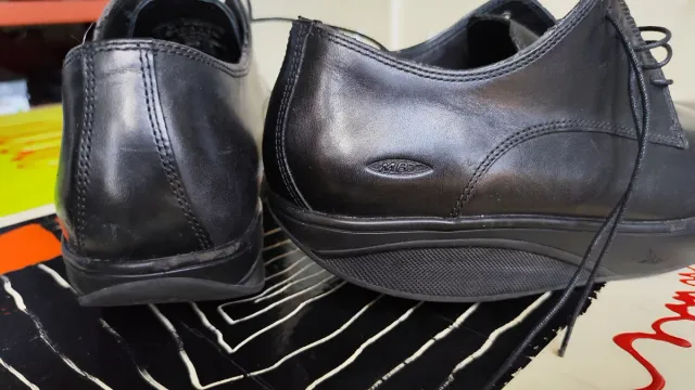 Scarpe MBT nere da uomo