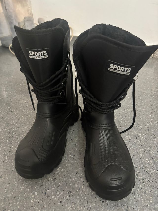 Botas impermeables con forro polar