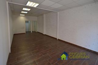 Local en alquiler en Alella