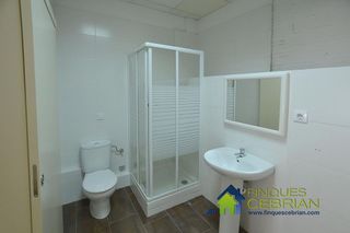 Local en alquiler en Alella