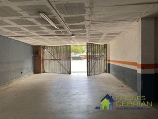 Local en alquiler en Alella