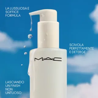 MAC Hyper Real Fresh Canvas Cleansing Oil 200ml