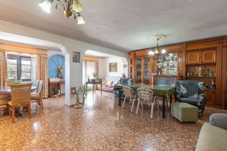 Casa adosada en venta en Alcalá la Real