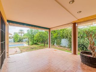 Chalet en venta en Espartinas