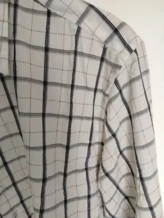 Camisa de cuadros puesta 2 veces