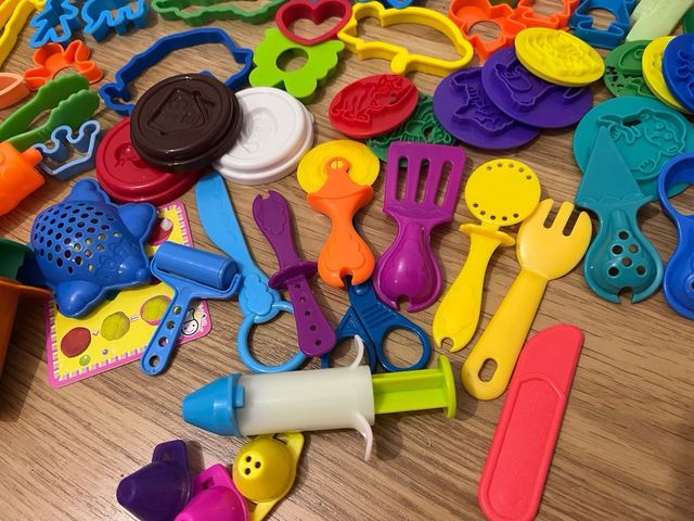 Lote de plastilina y accesorios Play-Doh