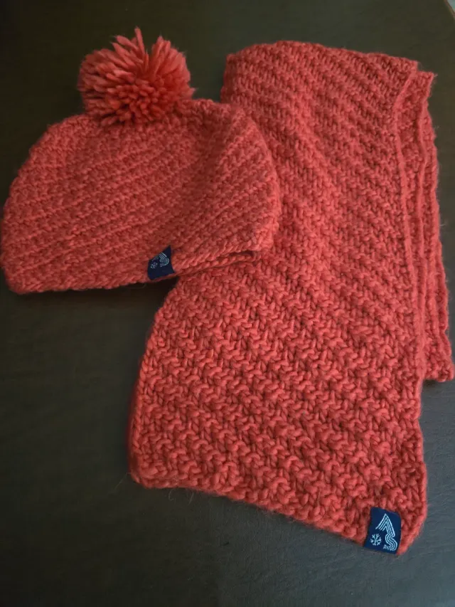 Set sciarpa e cappello donna