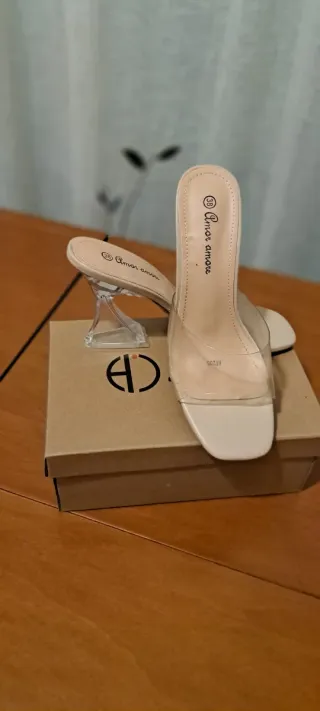 Zapato tacón cristal Amor Amor beige talla 38