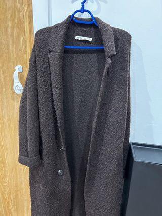 Abrigo oversize marrón