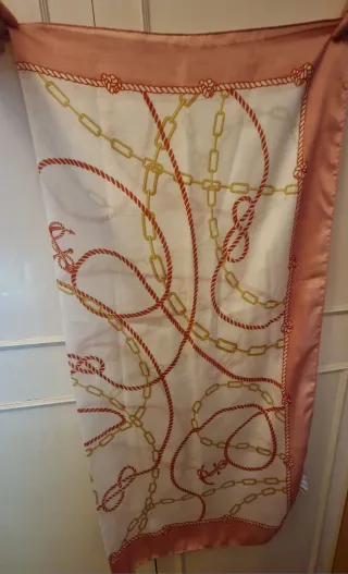 Pañuelo Stradivarius 