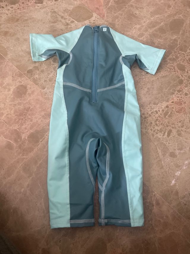 Neopreno bebé Nabaiji con protección solar