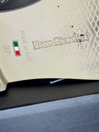 Sandali Nero Giardini Oro Donna