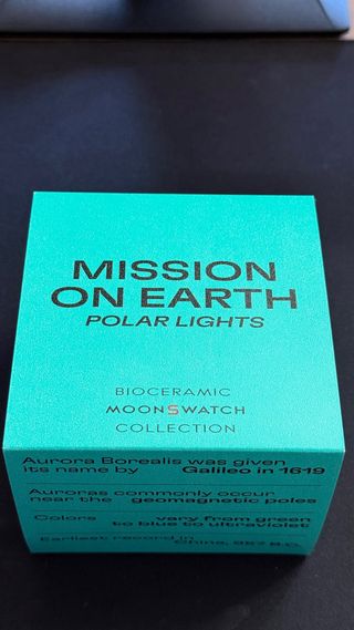 Reloj Omega x Swatch Mission on Earth Polar Lights