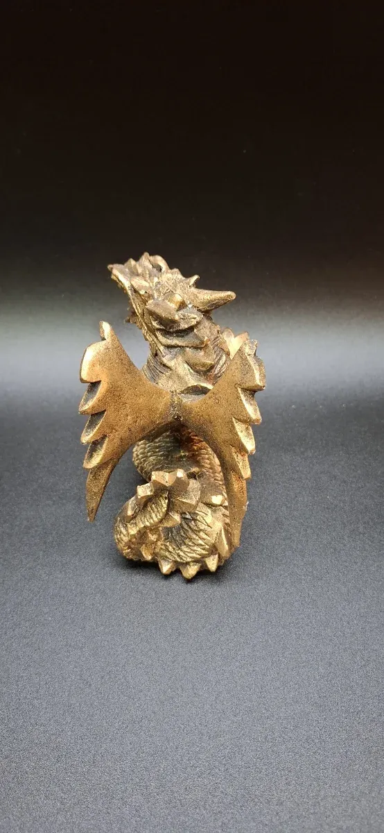 Dragón Decorativo Metal Dorado