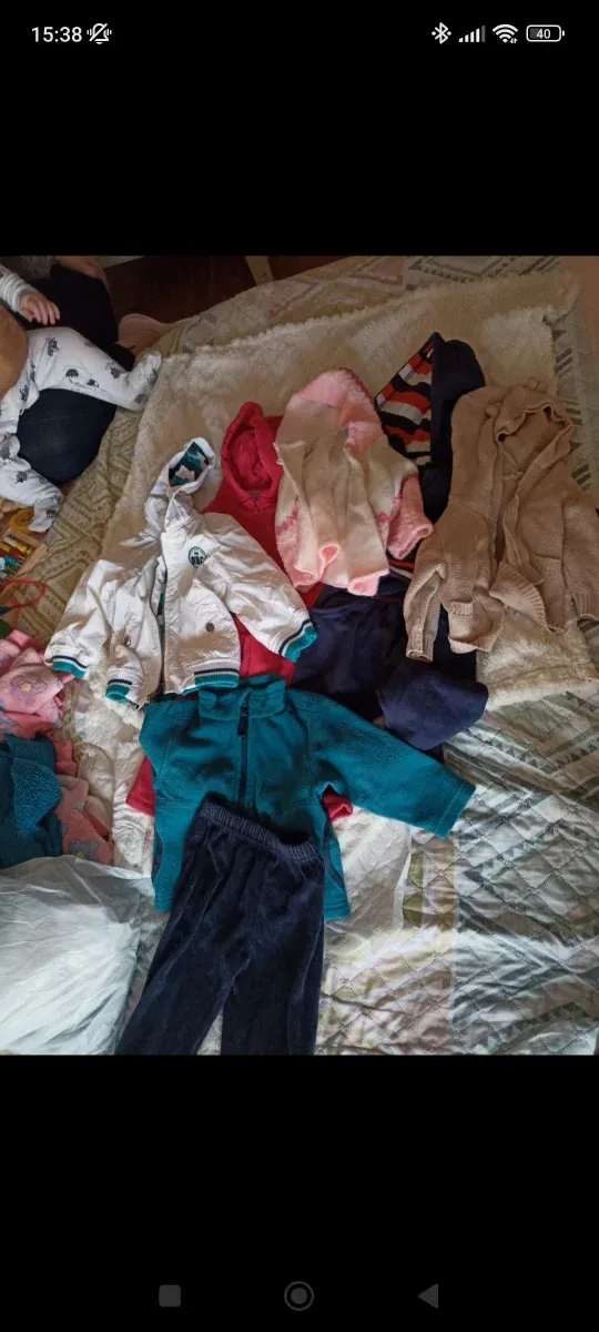 Lote Ropa Niño: Cazadora, Chándal y Jersey 6/9