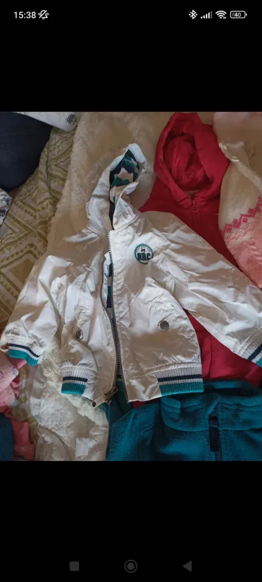 Lote Ropa Niño: Cazadora, Chándal y Jersey 6/9
