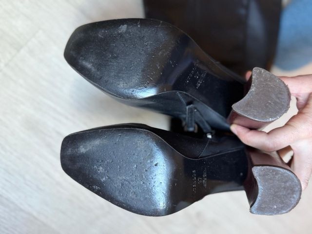 Botas altas piel Uterqüe negras