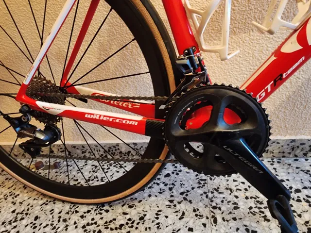 Bicicleta Wilier Triestina Roja y Blanca