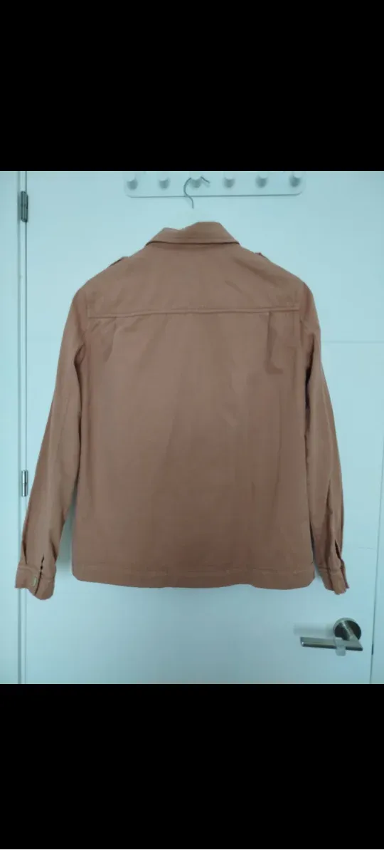 Chaqueta Eseoese terracota