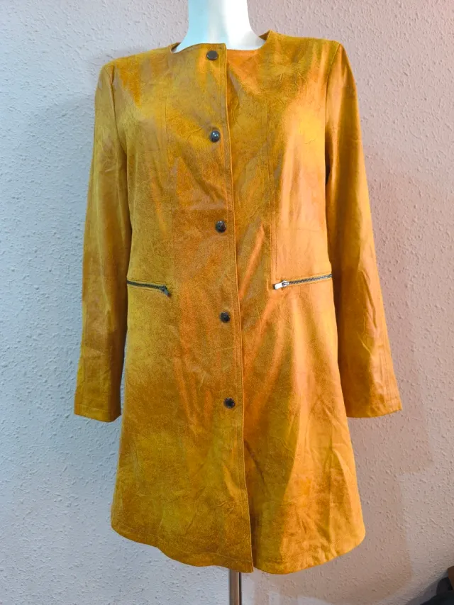 Abrigo Laura Jo Marrón y Amarillo