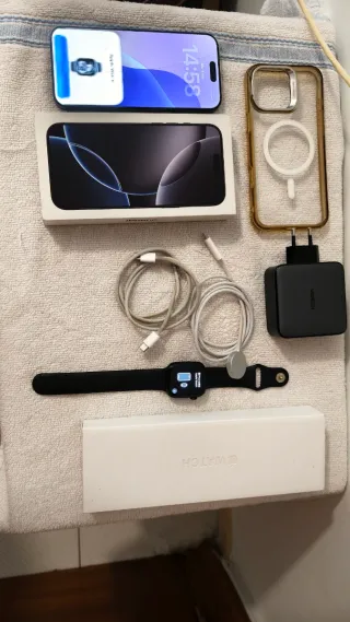 iPhone 16 Pro Max y Apple Watch Series 10