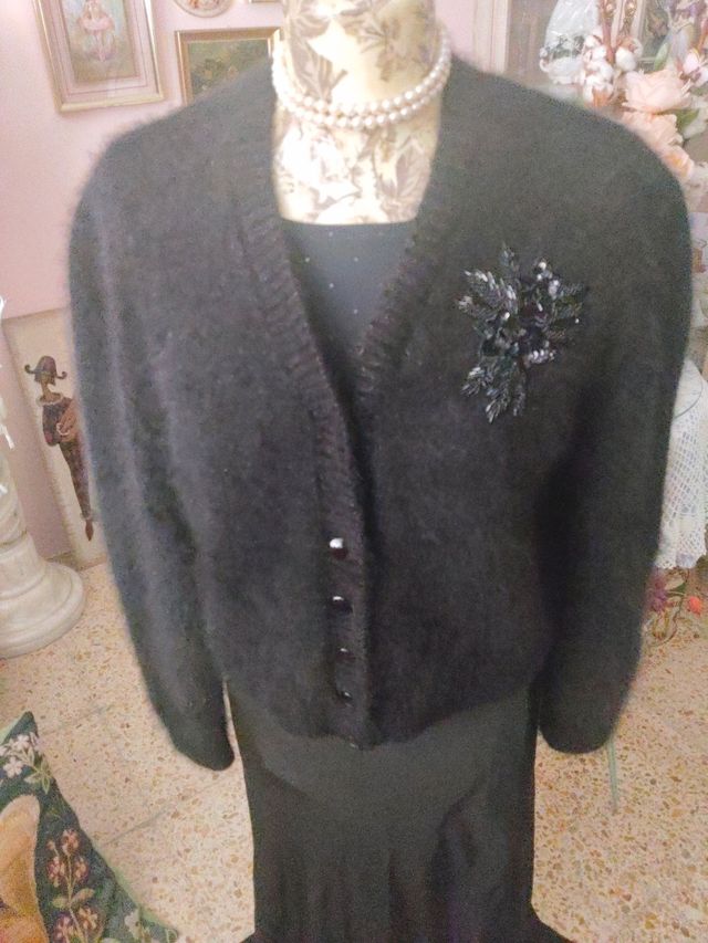 Cárdigan negro de punto con decoración