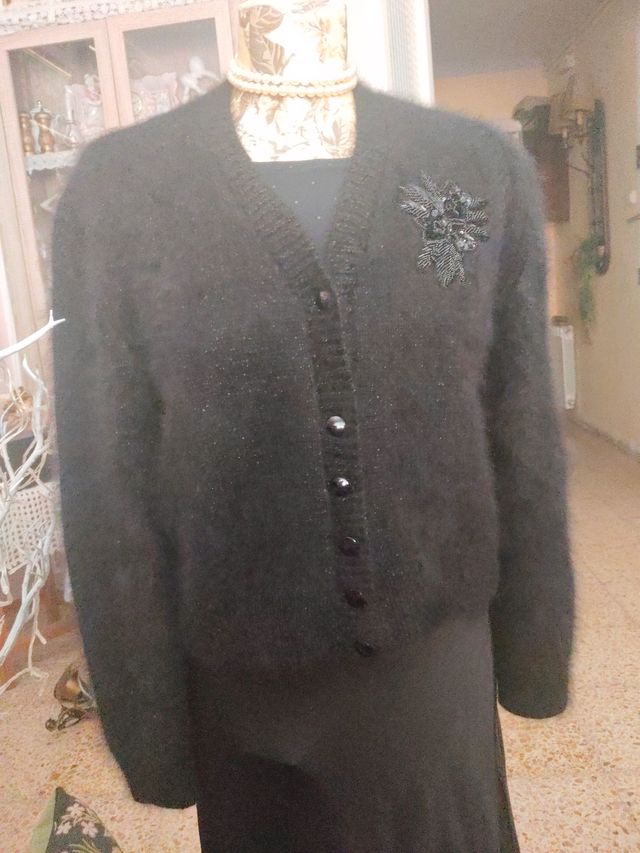 Cárdigan negro de punto con decoración