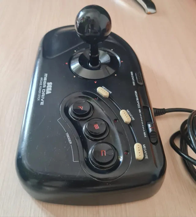 Joystick Sega Mega Drive Arcade Power Stick