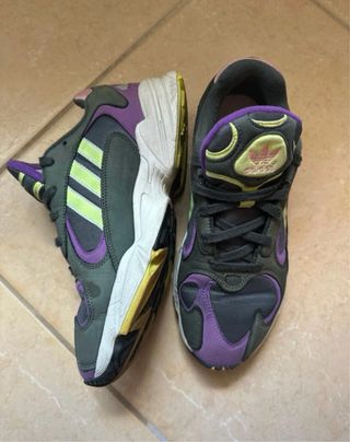 Adidas Yung Scarpe da Ginnastica Verdi e Viola
