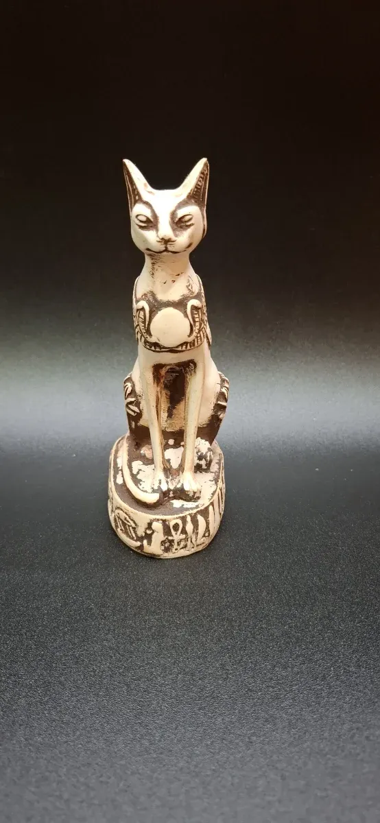 Figura Gato Egipcio