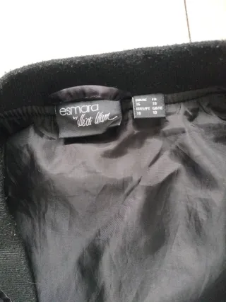 Chaqueta bomber de raso negra vale chico o chica