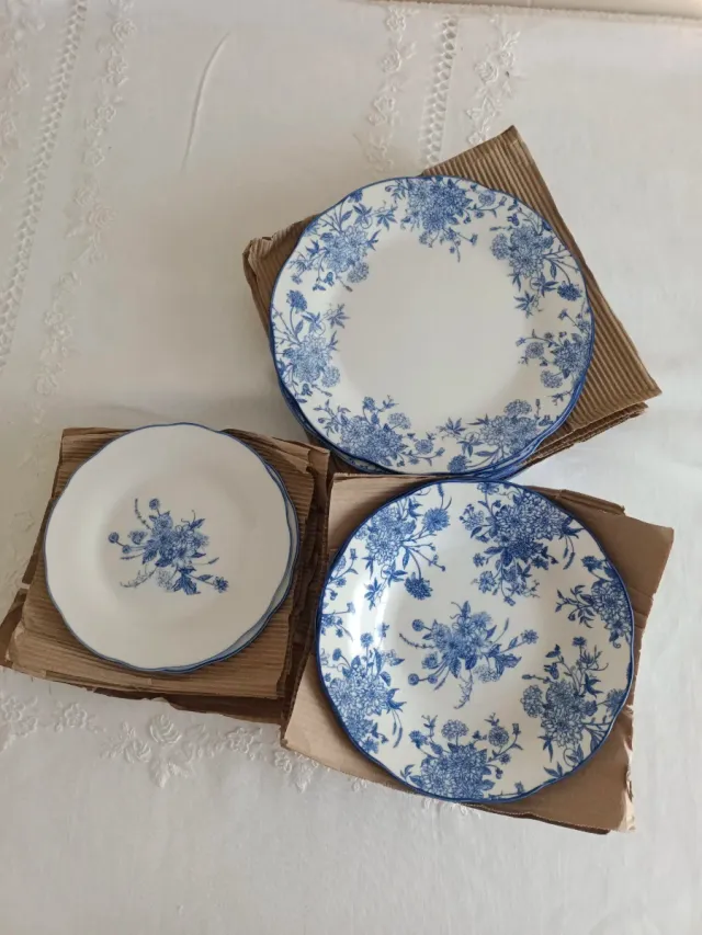 Vajilla La Cartuja de Sevilla Azul y Blanco