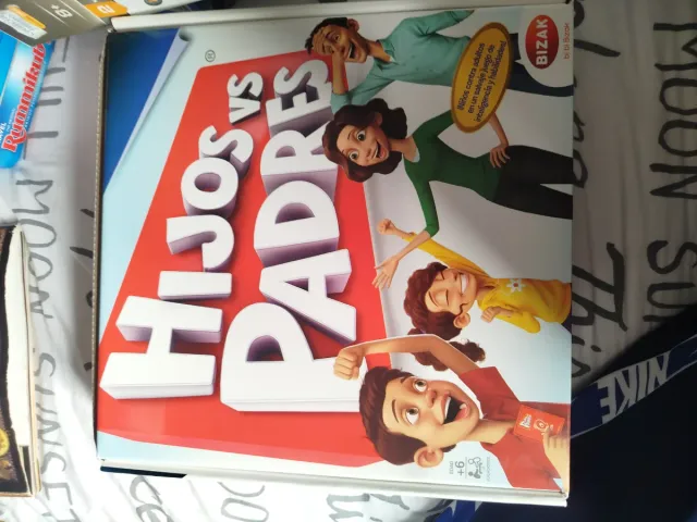 Juego de mesa Hijos vs Padres Bizak