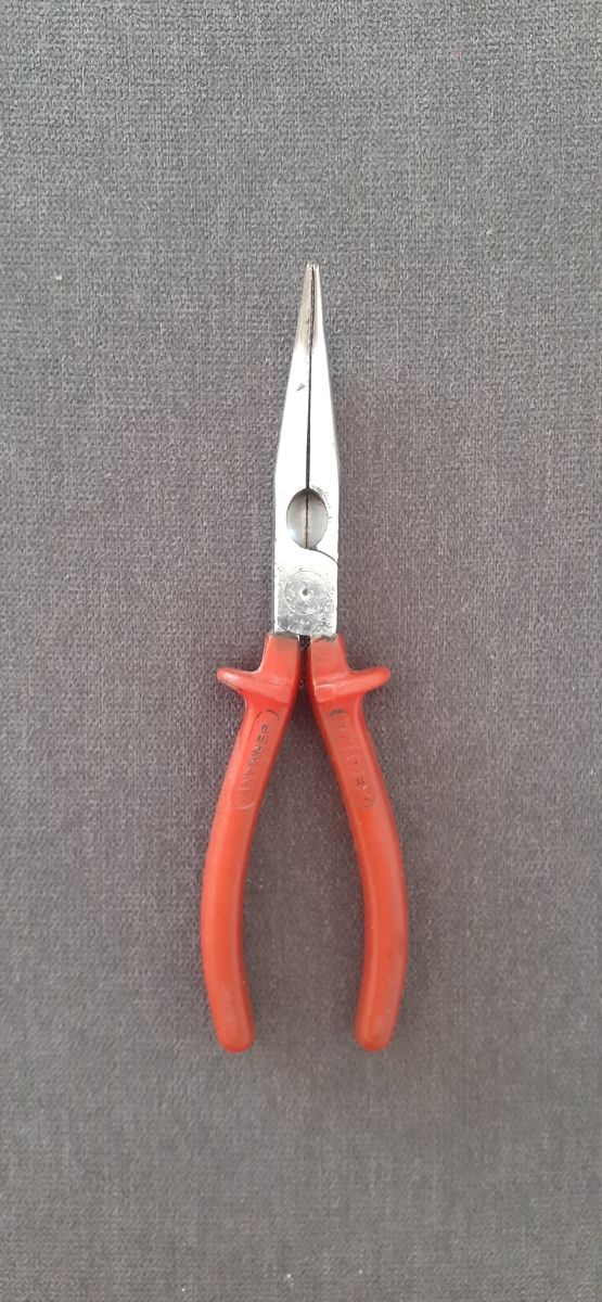 Alicates de punta curva Knipex