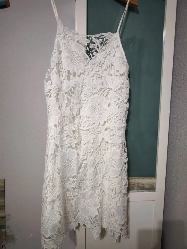 Vestido Zara encaje blanco
