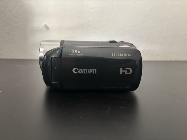 Cámara de video Canon Legria HF R27 Negra