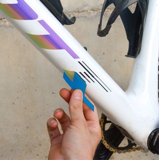 Adhesivos SCOTT - Rainbow Holográfico (Vineticshop