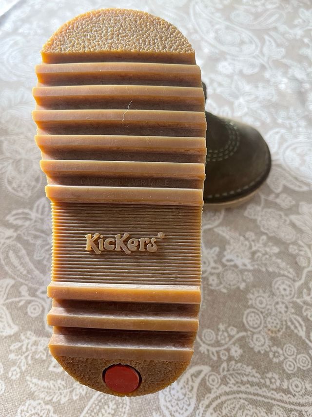 Botas Kickers talla 24