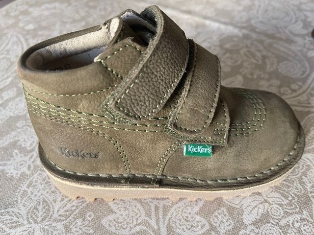 Botas Kickers talla 24