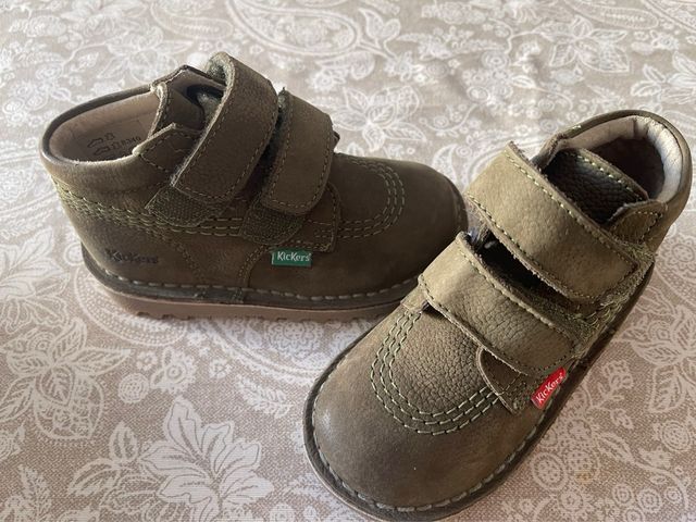 Botas Kickers talla 24
