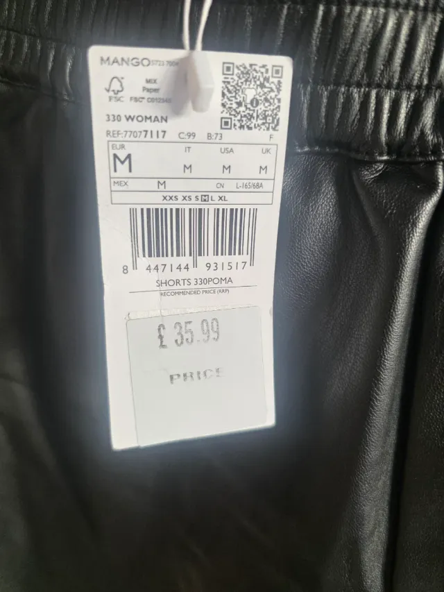 Pantalones cortos piel -cuero ecológico Mango