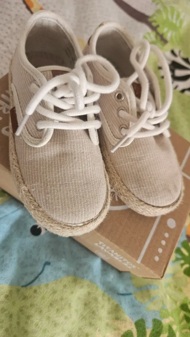 Zapatos niño Crescendo beige