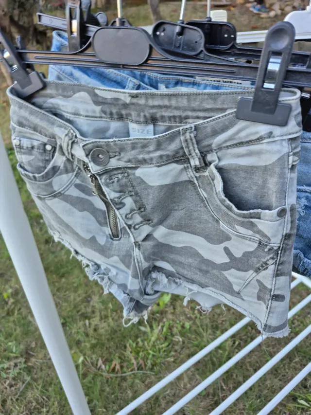 pantaloncini corti ragazza taglia 32/34