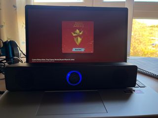 Barra de Sonido JBL Negra y Azul