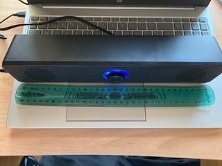 Barra de Sonido JBL Negra y Azul