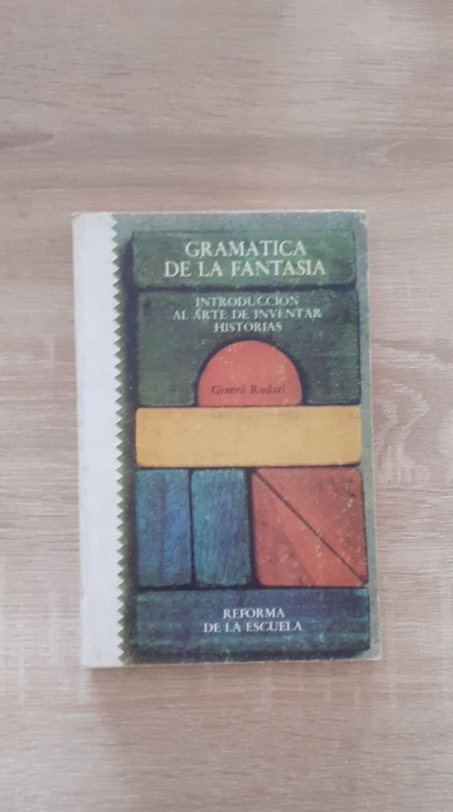 Gramática de la fantasía: introducción al arte ...